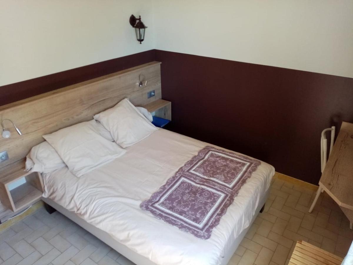 "Le Pigeonnier" Chambre D'Hote Piegros-la-Clastre Экстерьер фото