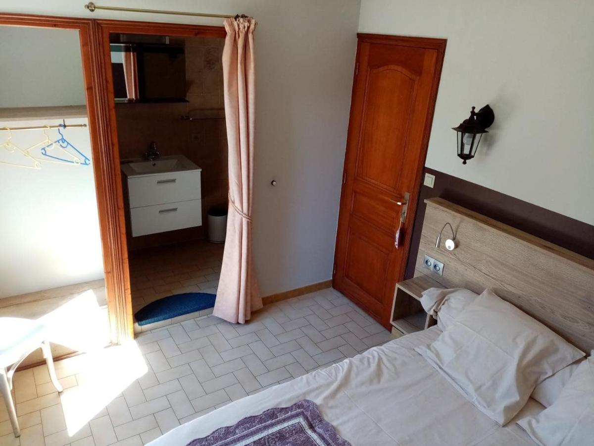 "Le Pigeonnier" Chambre D'Hote Piegros-la-Clastre Экстерьер фото
